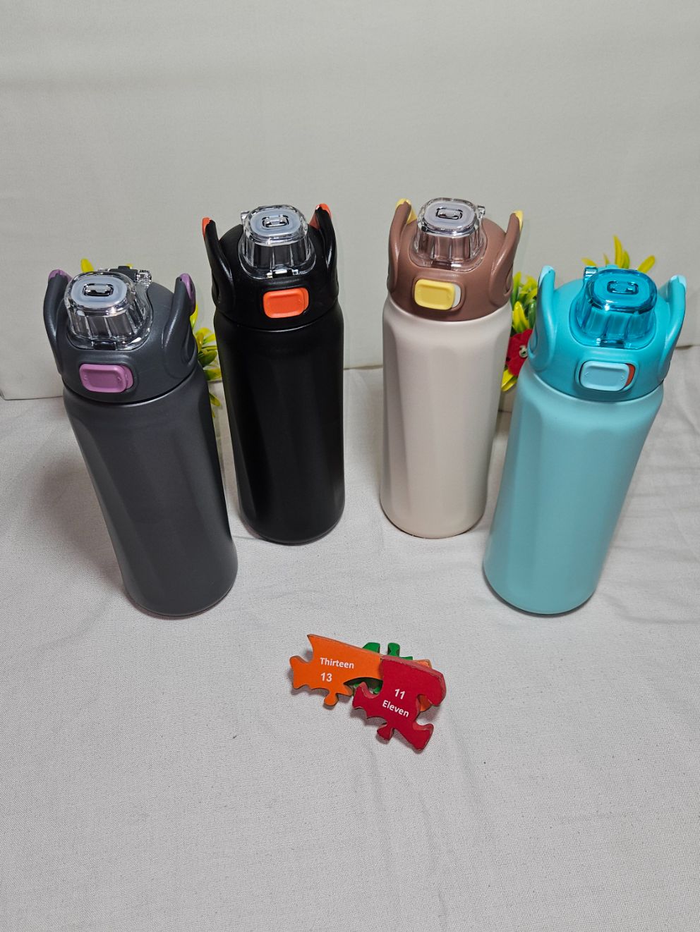 Slainless Steel High Quality Water Bottle With Strow 680ML