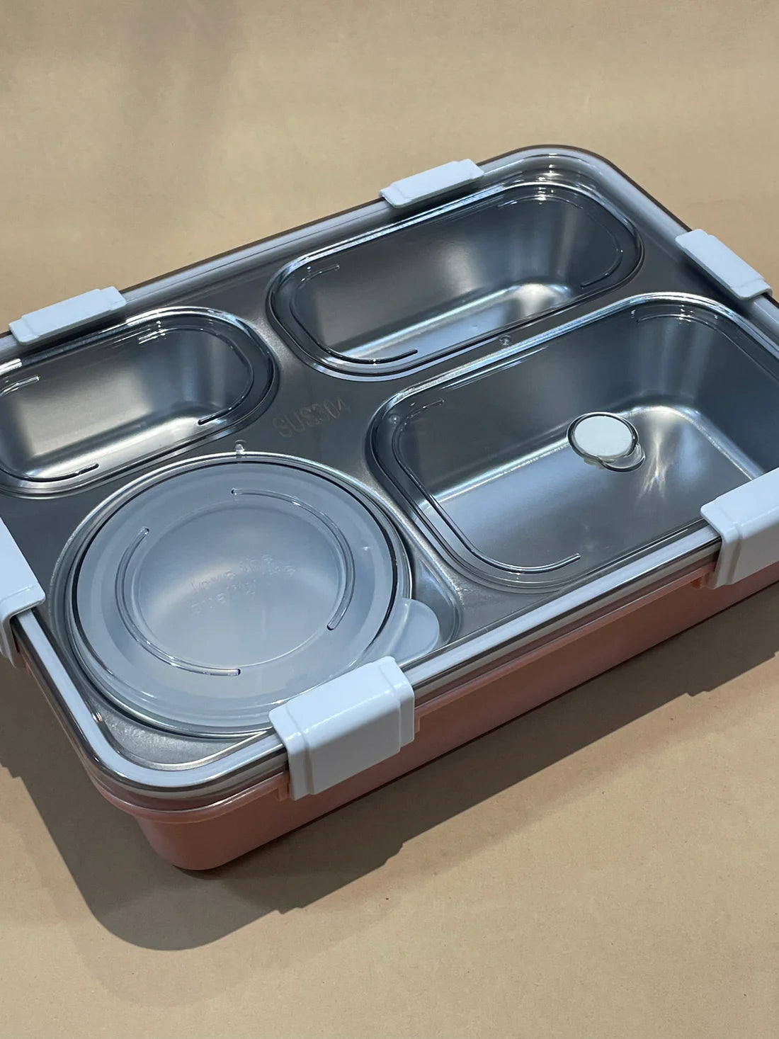 4 Compartments with soup bowl 850ml+150ml (with stainless steel spoon and chopsticks)