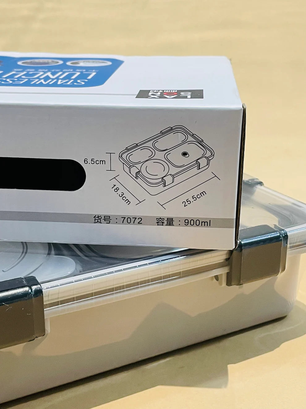 4 Compartments with soup bowl 850ml+150ml (with stainless steel spoon and chopsticks)