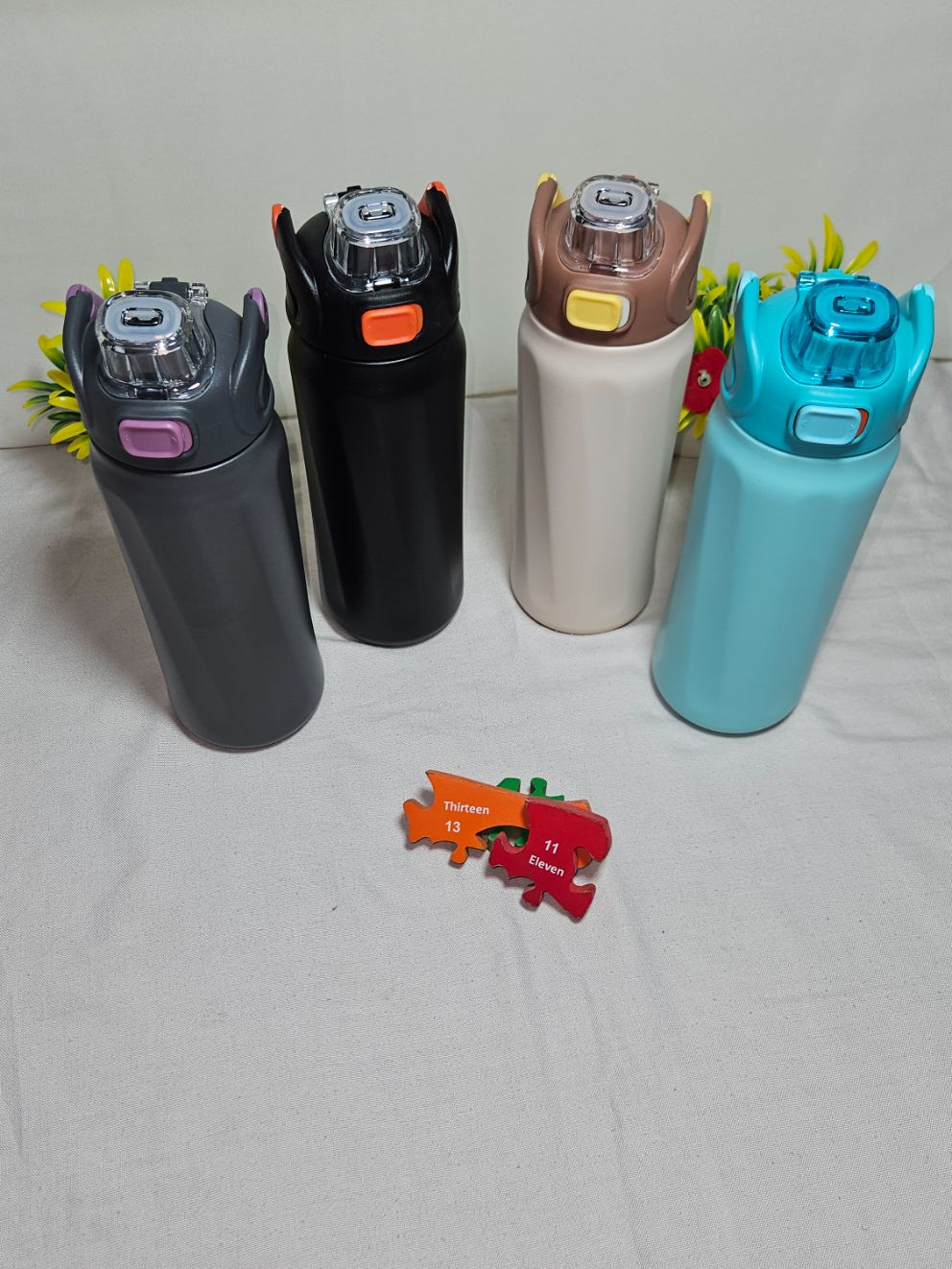 Slainless Steel High Quality Water Bottle With Strow 680ML