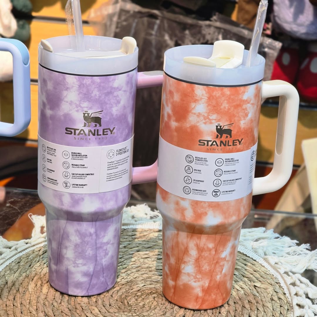 Stainless Steel Thermal Mug for Cold and Hot Drinks, Stanley 1.18L, Grey Marble + Straw Cap as a Gift